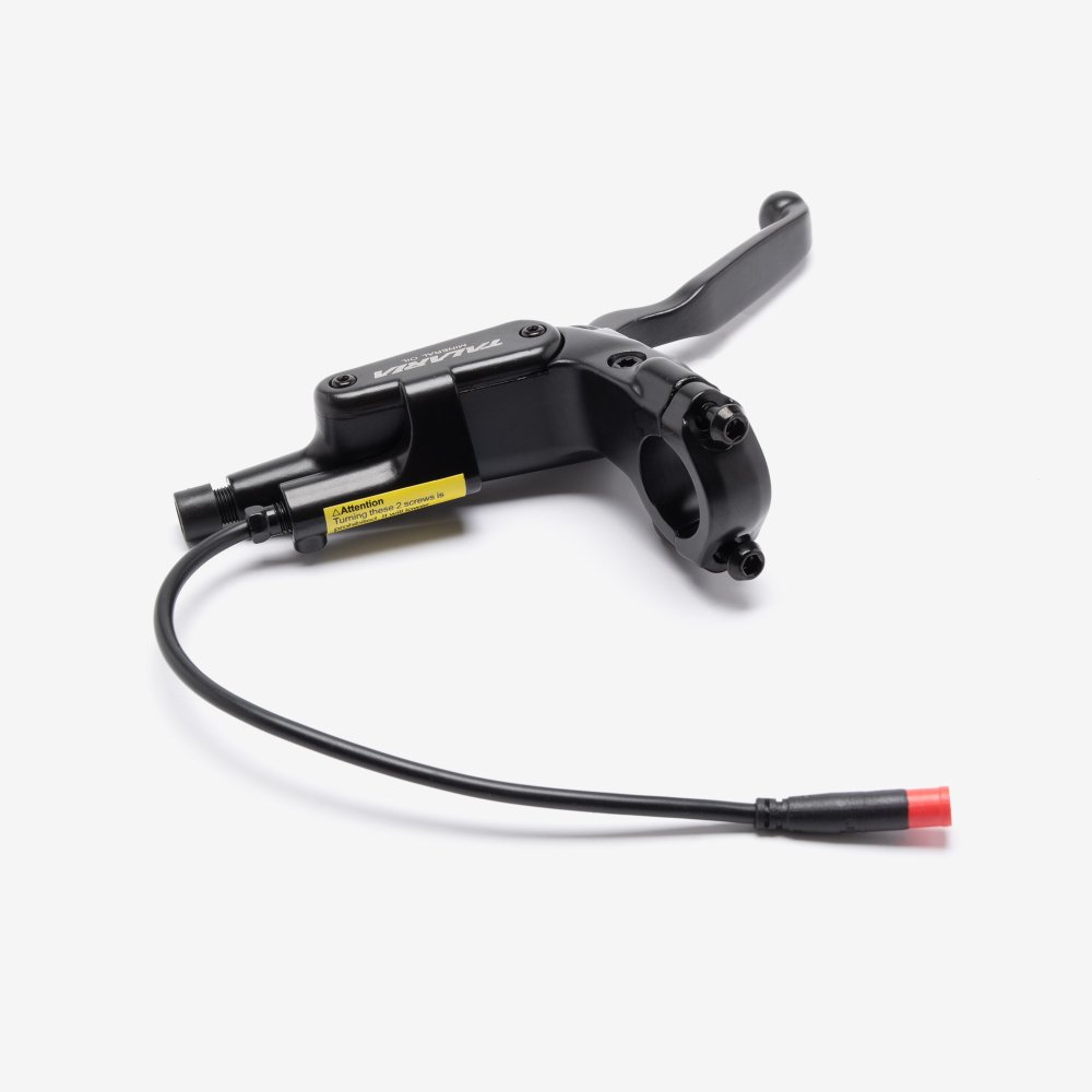 Brake Master Cylinder 3