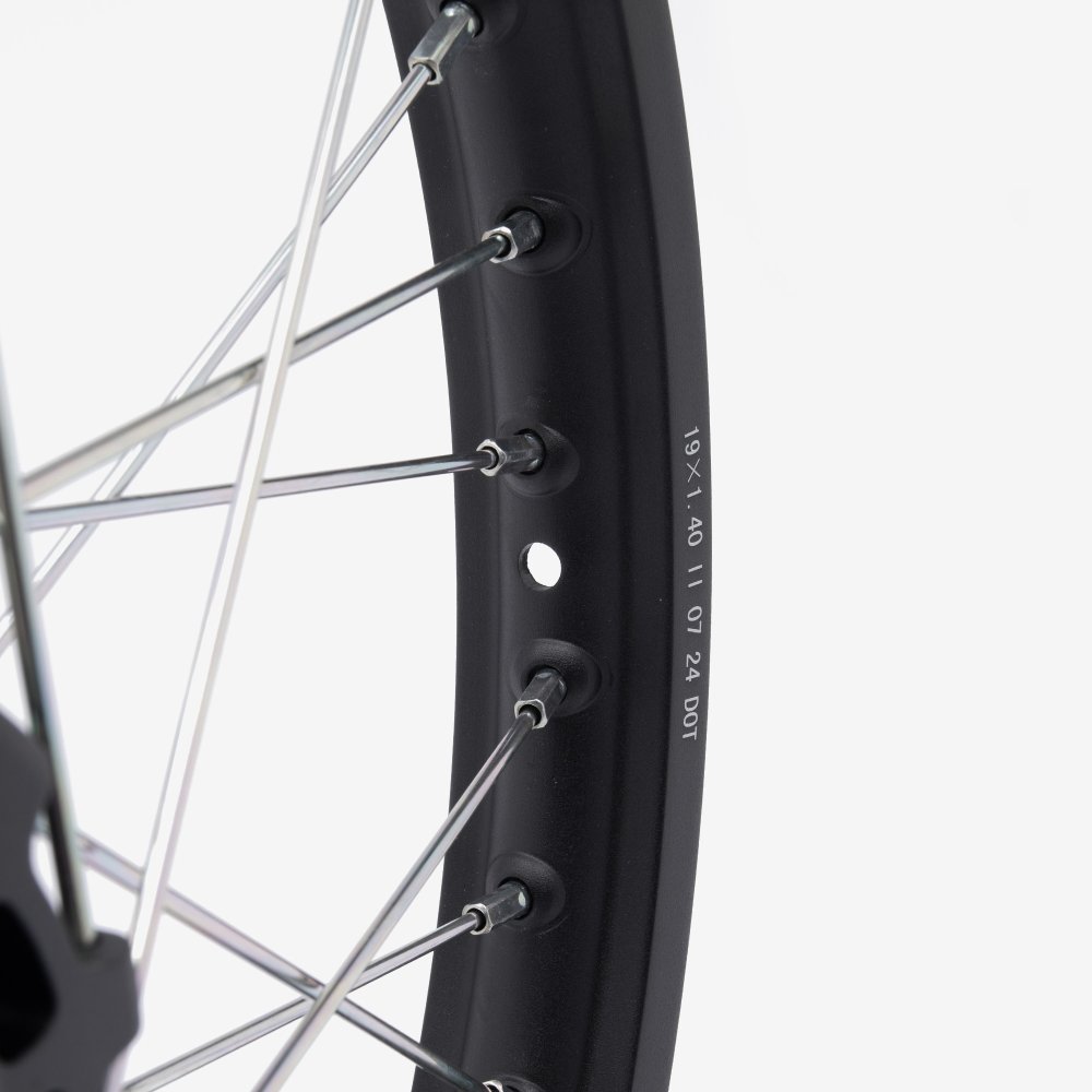 Front Wheel 1.40-19 4