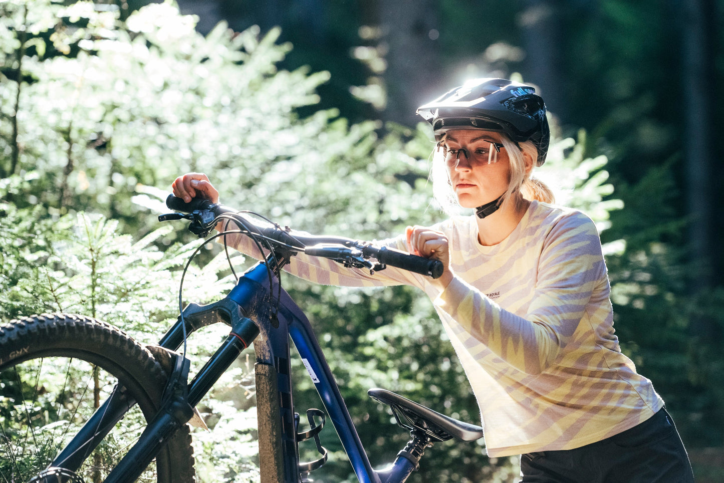 SHEESH 80's Sunnyside 1.0 Sunglasses Blackbeauty