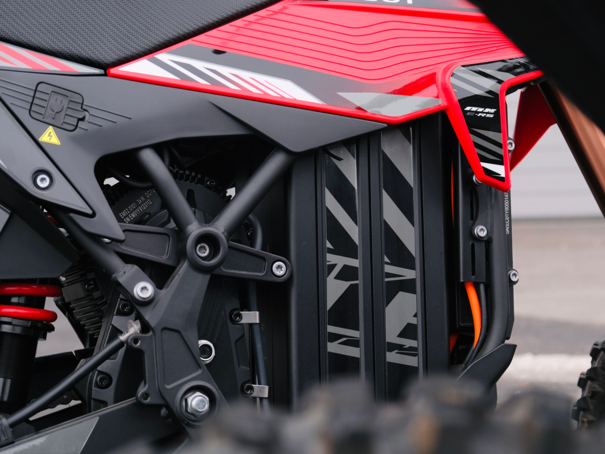 Nicot E-Wolf Red 12-12 Zoll